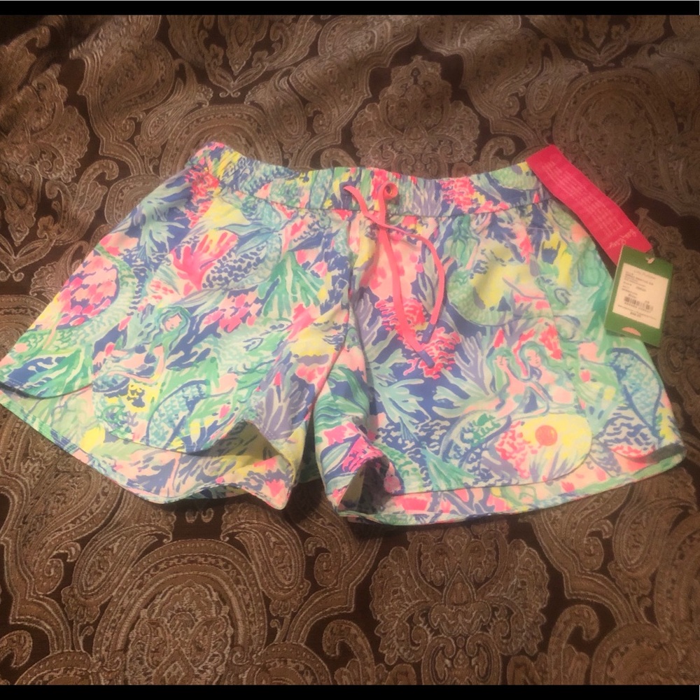 Lilly Pulitzer Run Around Shorts in Mermaids Cove